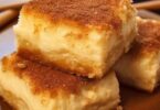 SOPAPILLA CHEESECAKE BARS